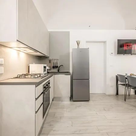 Old Town Via Marsala Apartment